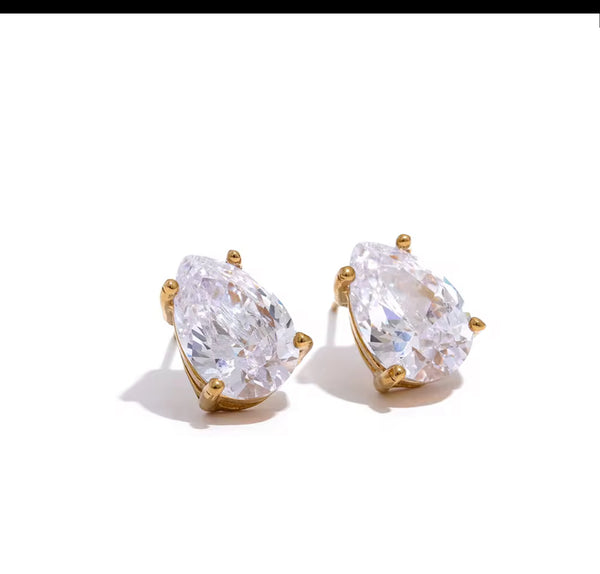 Lainey Tear Drop Stud